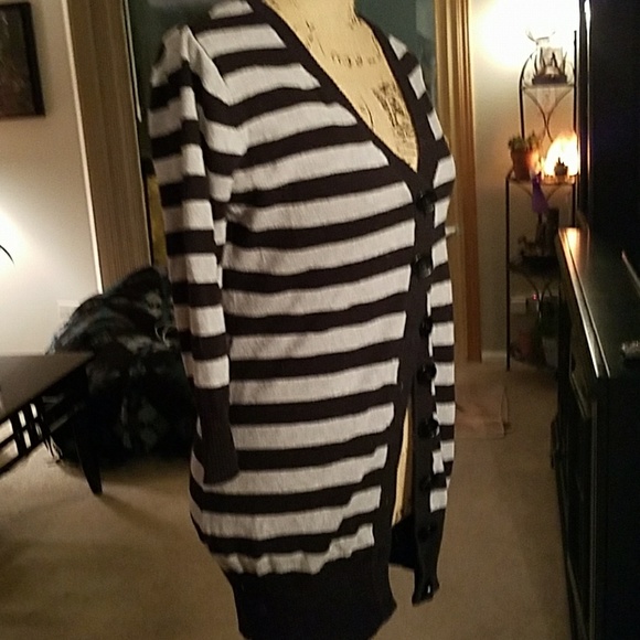 Striped cardigan - Picture 2 of 3